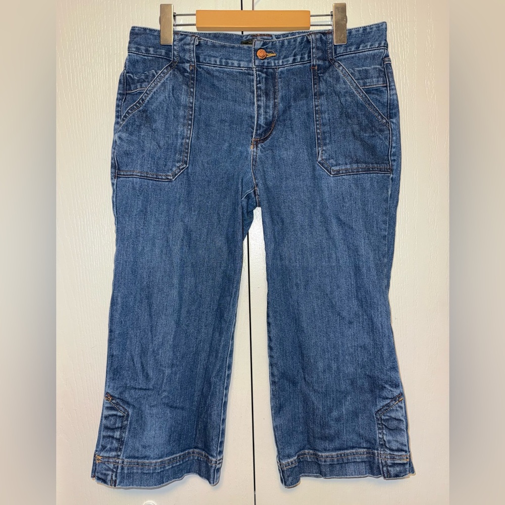 Eddie Bauer Blue Denim Capri Jeans